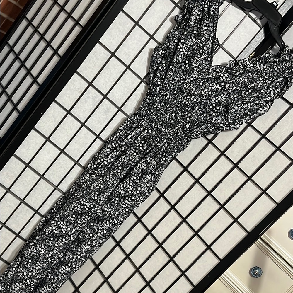 Jumpsuit- Floral Black and White Jumpsuit, Sz Small